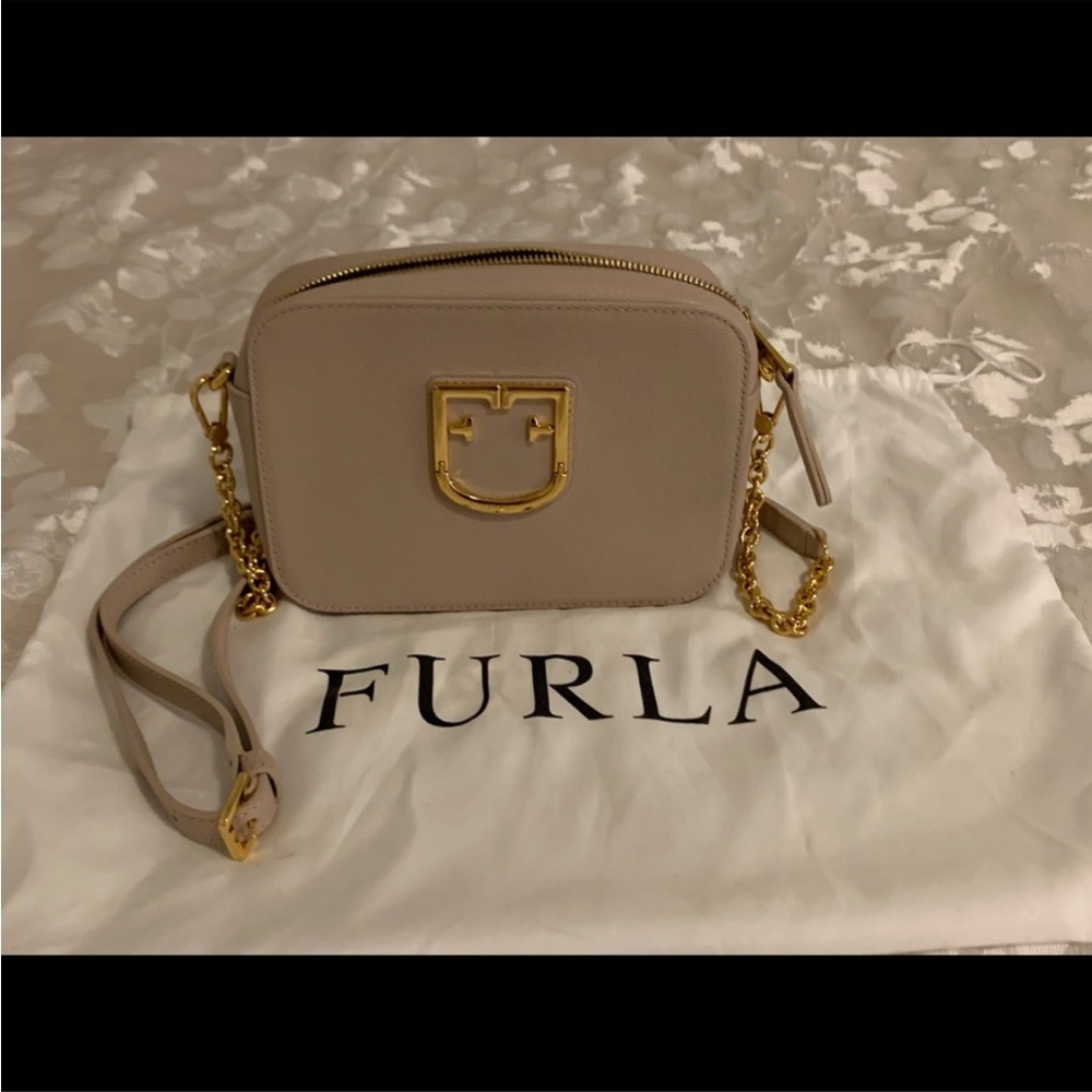 Authentic Furla Brava crossbody with dust bag gold